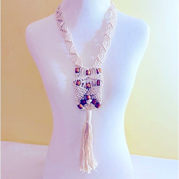 Vintage 70s Macrame Woven Wood Bead Necklace Boho Hippie Bohemian - Picture 1 of 9